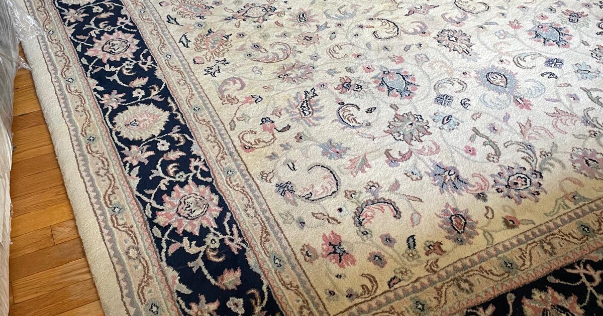 9 x 12' wool rug for Free in Baltimore, MD For Sale & Free — Nextdoor