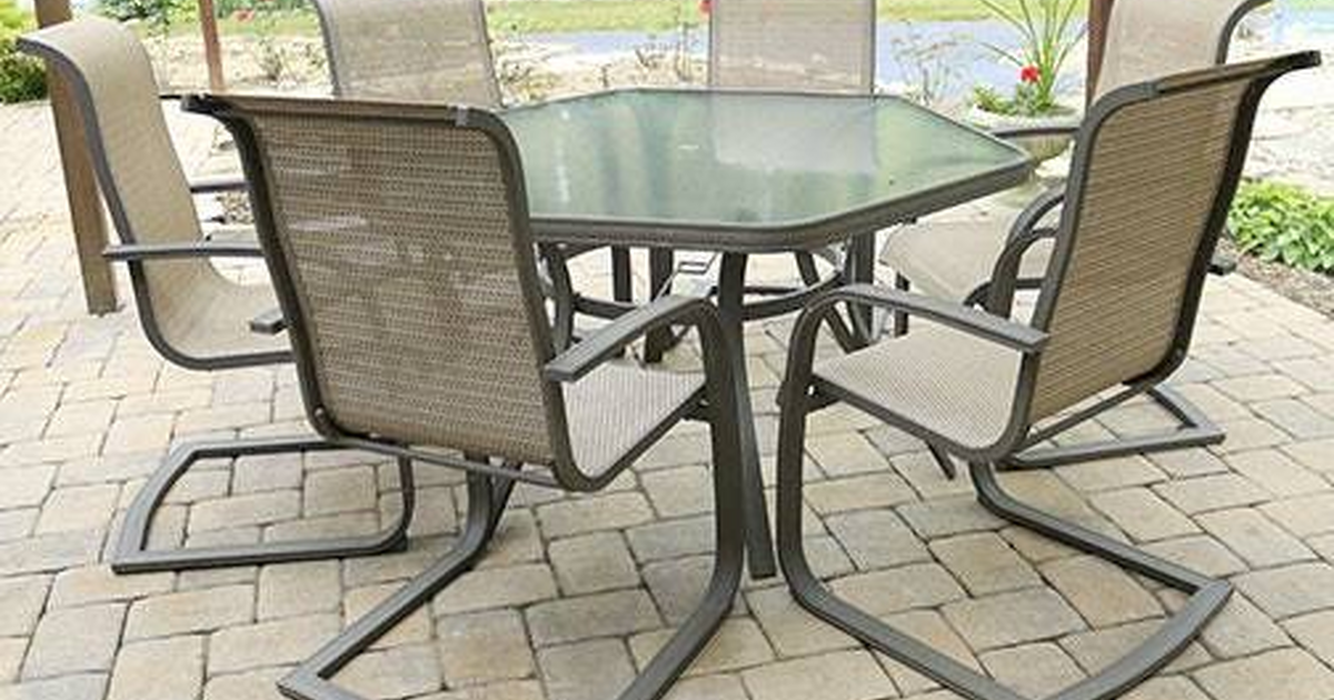 Outdoor Table & Chairs for 200 in Sarasota, FL For Sale & Free