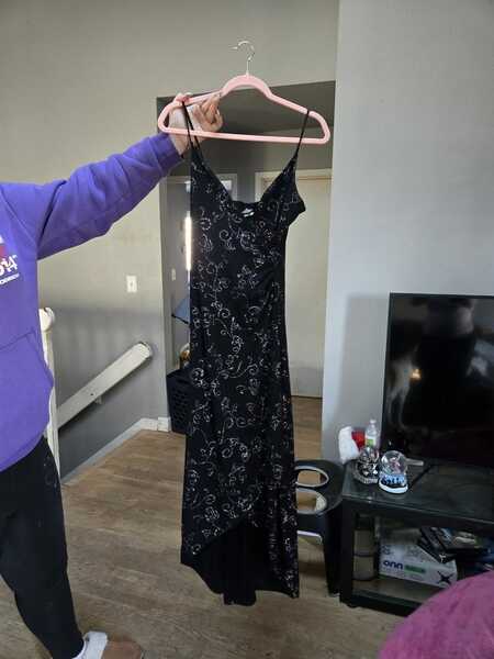 Formal Dresses For $30 In West Des Moines, IA | For Sale & Free Nextdoor Formal Dresses For $30 In West Des Moines, IA | For Sale & Free Nextdoor