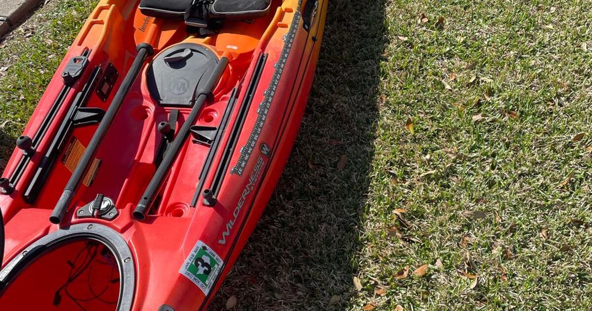 Used fishing kayak with motor and extras for 455 in Dickinson, TX
