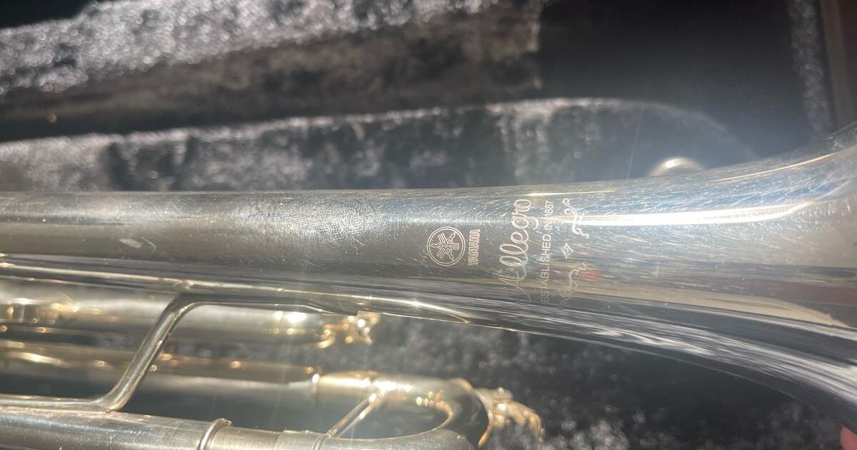Upgrade your Trumpet! Yamaha Allegro Trumpet, Case and Chromatic Tuner