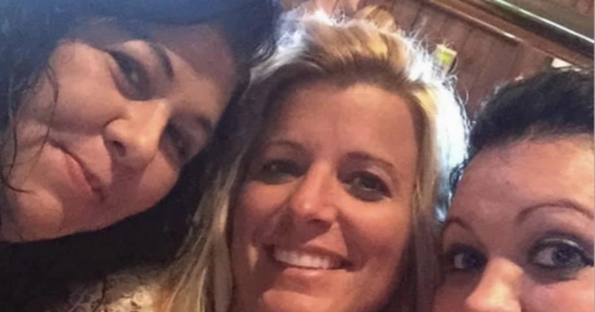 The best hairstylist are working today Classic cuts and Salon in