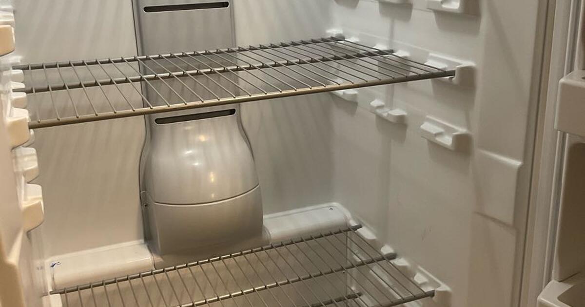 Whirlpool Upright Freezer 18 cu.ft. for 350 in Dunedin, FL For Sale