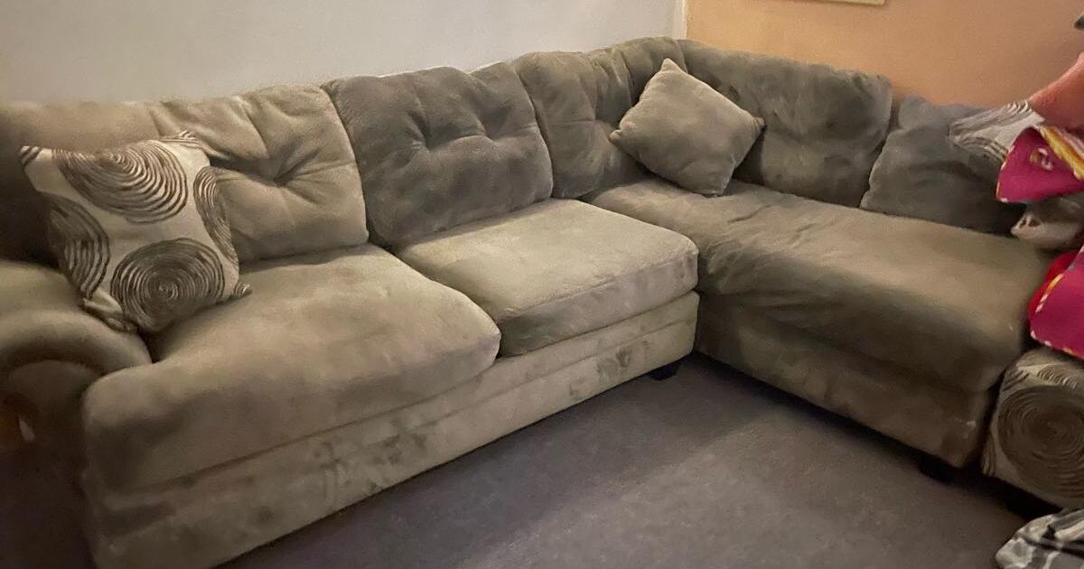 Free couch for Free in Clay, NY For Sale & Free — Nextdoor