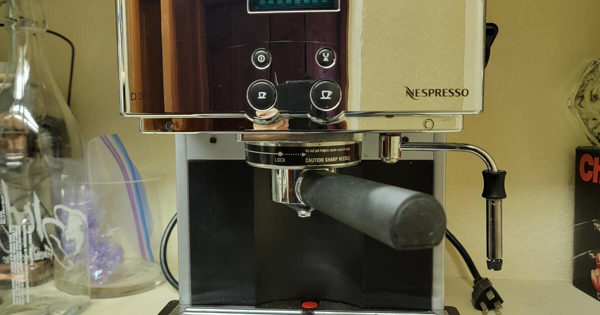Nespresso D300 for 75 in Niwot, CO For Sale & Free — Nextdoor