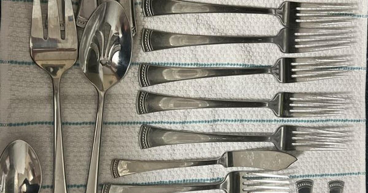 Lenox silverware for 15 in Mechanicsburg, PA For Sale & Free — Nextdoor