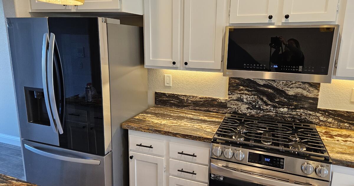 FOR RENT ONLY Townhome San Elijo Hills for 3750 in San Marcos, CA