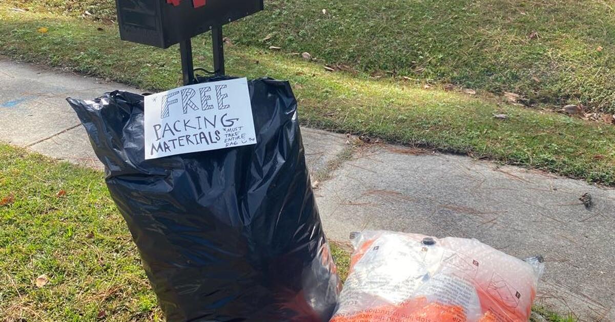 Lots of free packing materials! for Free in Savannah, GA For Sale