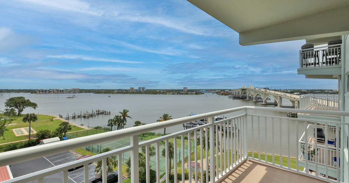 CONDO FOR SALE 100 SILVER BEACH Avenue 726, Daytona Beach, FL 32118