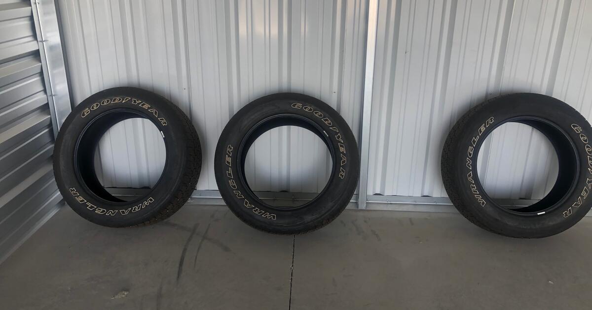 Goodyear Wrangler All Terrain tires like new for 160 in Bozeman, MT