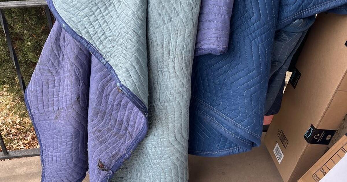 Free boxes, bags of paper and furniture blankets for Free in Colorado