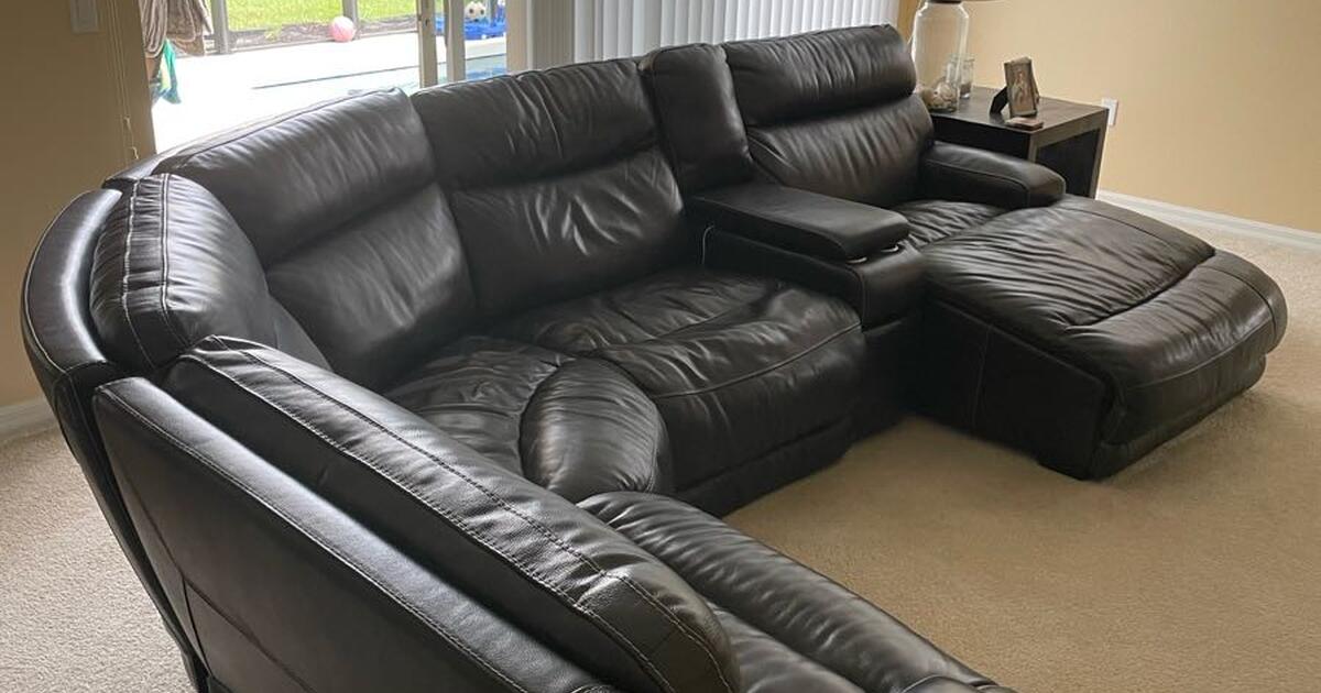 Leather Couch for Sale for 560 in Bradenton, FL For Sale & Free