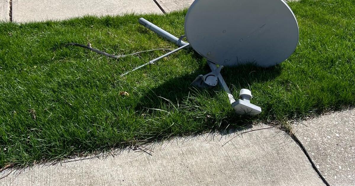 Free Scrap Metal Satellite Dish For Free In Carmel In For Sale And Free — Nextdoor