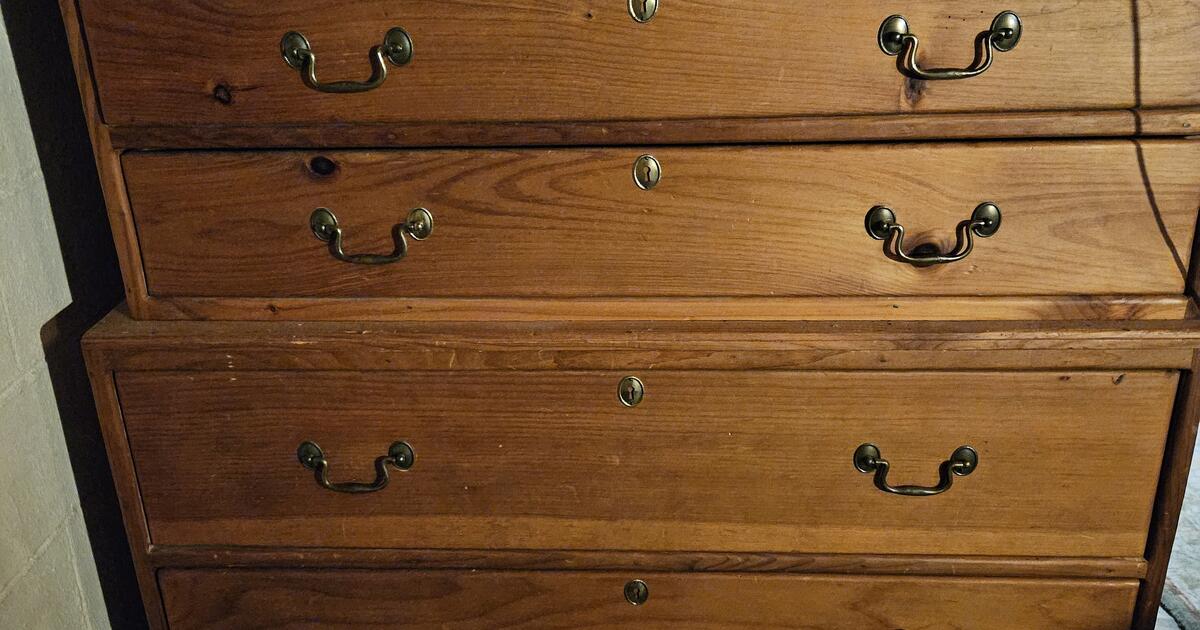 Dresser .35 in Columbus, OH Finds — Nextdoor