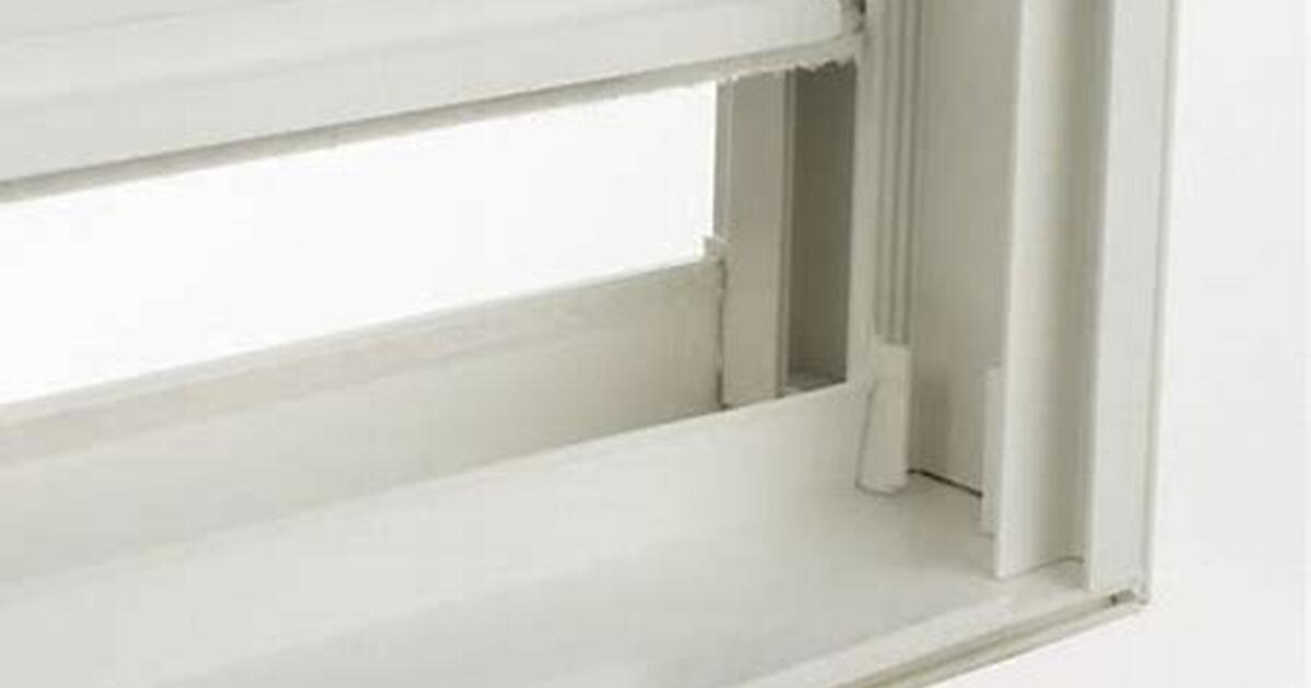 Pella 250 Series Casement Window Brand New in Shrink Wrap for 400 in