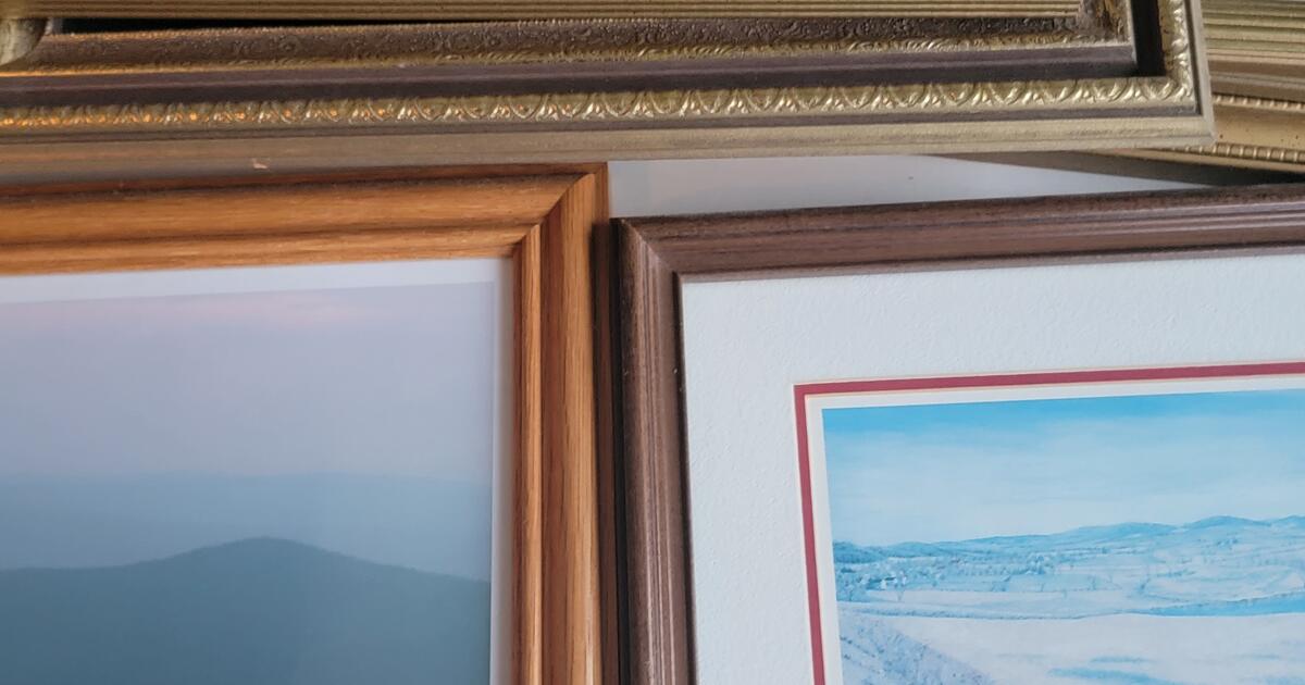 Holiday decorations,lamps, lampshades and more for Free in Myrtle Beach