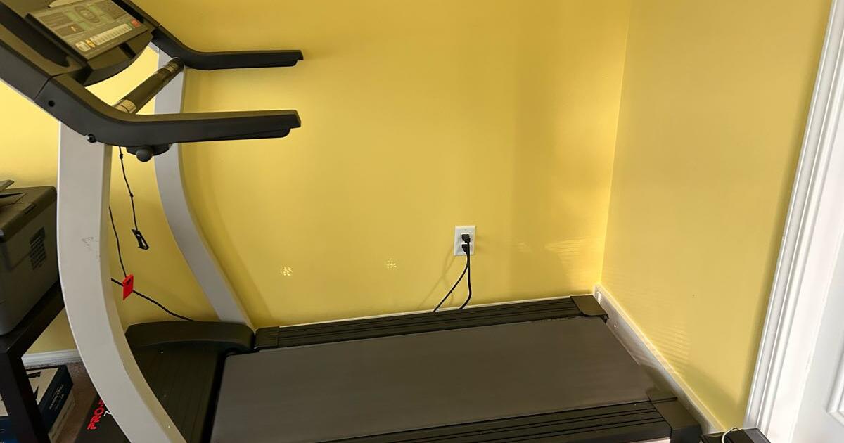 Treadmill for 60 in Plymouth, MI Finds — Nextdoor