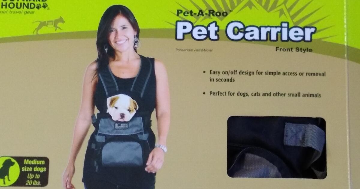 Pet carrier for small dog for 15 in El Dorado Hills, CA For Sale