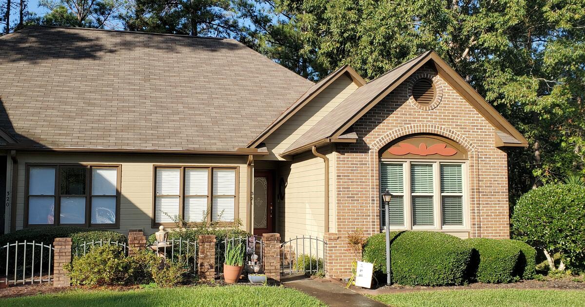 Great Home, Vacation Or Investment Property Townhome In Savannah