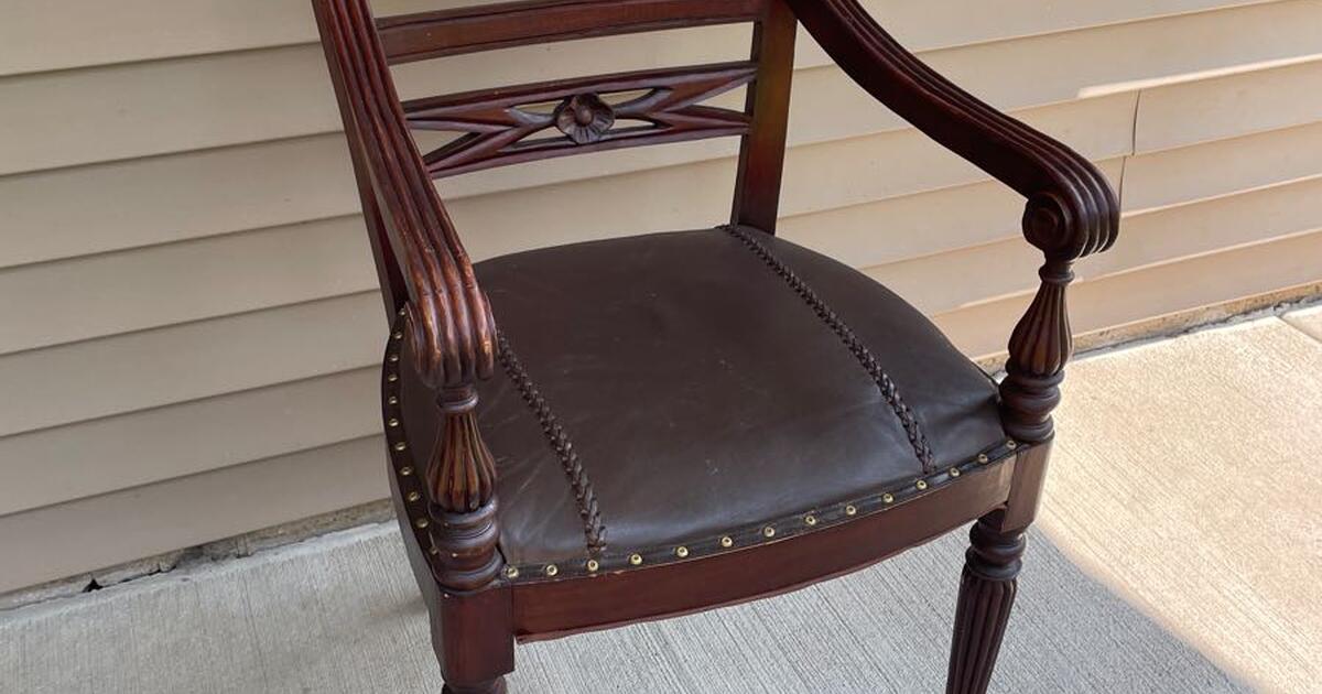 “Pending” Free chair for Free in Eagan, MN | For Sale & Free — Nextdoor