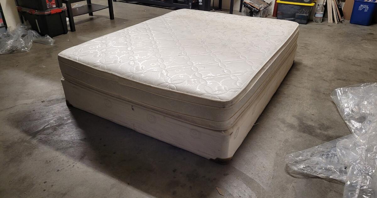 Queen Mattress and Box Spring for Free in Livermore, CA Finds — Nextdoor