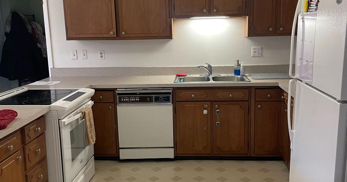 Free kitchen for Free in Erie, PA Finds — Nextdoor