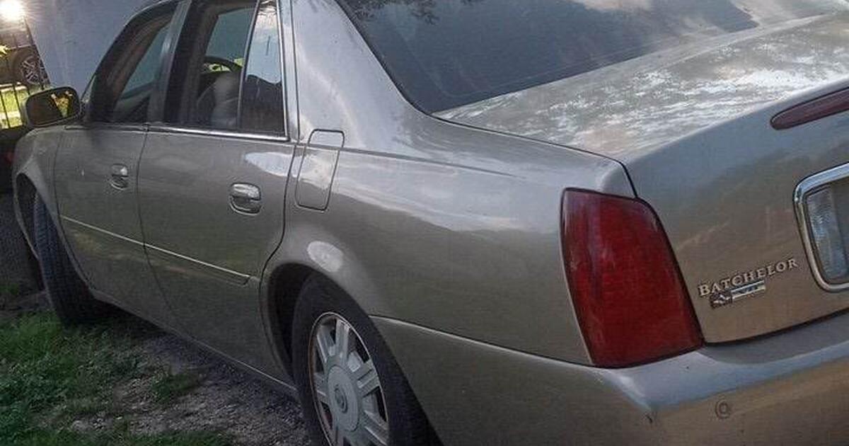 2004-cadillac-open-title-lost-keys-for-900-in-san-antonio-tx-for