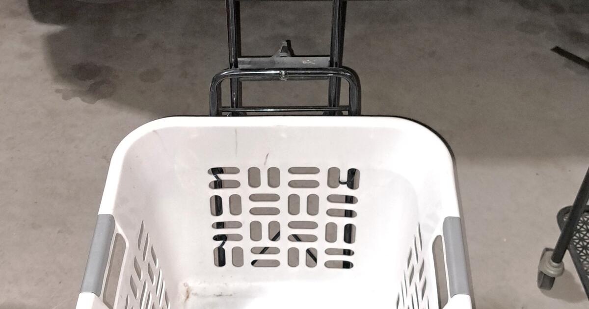 LUGGAGE CADDY for $16 in Albuquerque, NM | For Sale & Free — Nextdoor