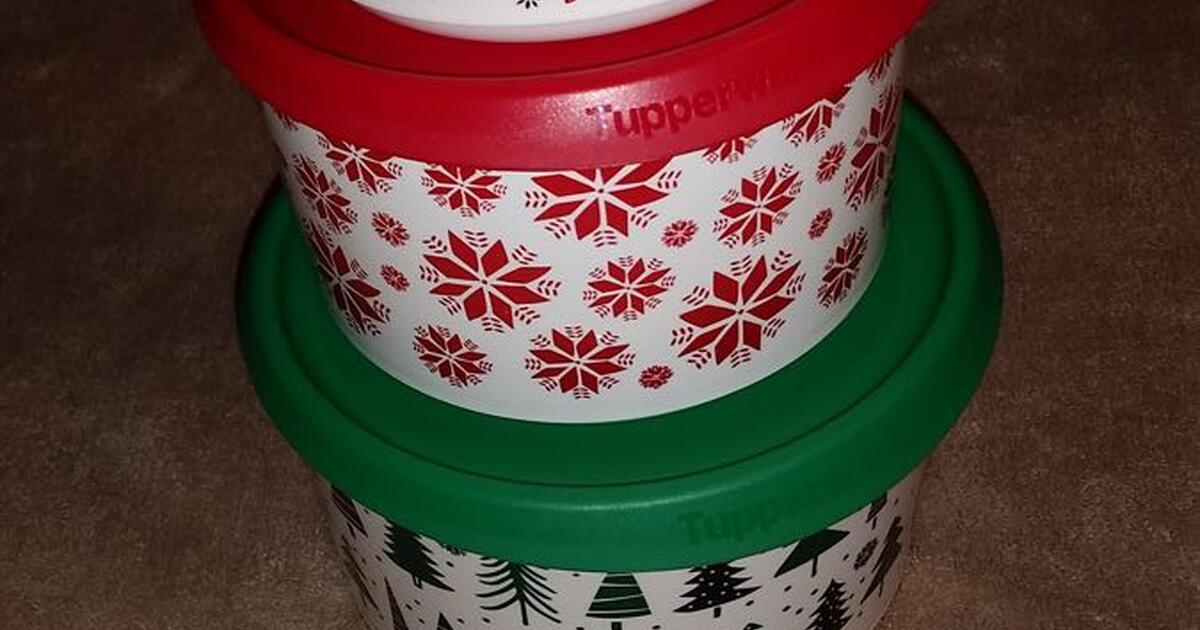 Tupperware Christmas canister set for 20 in Hoschton, GA For Sale