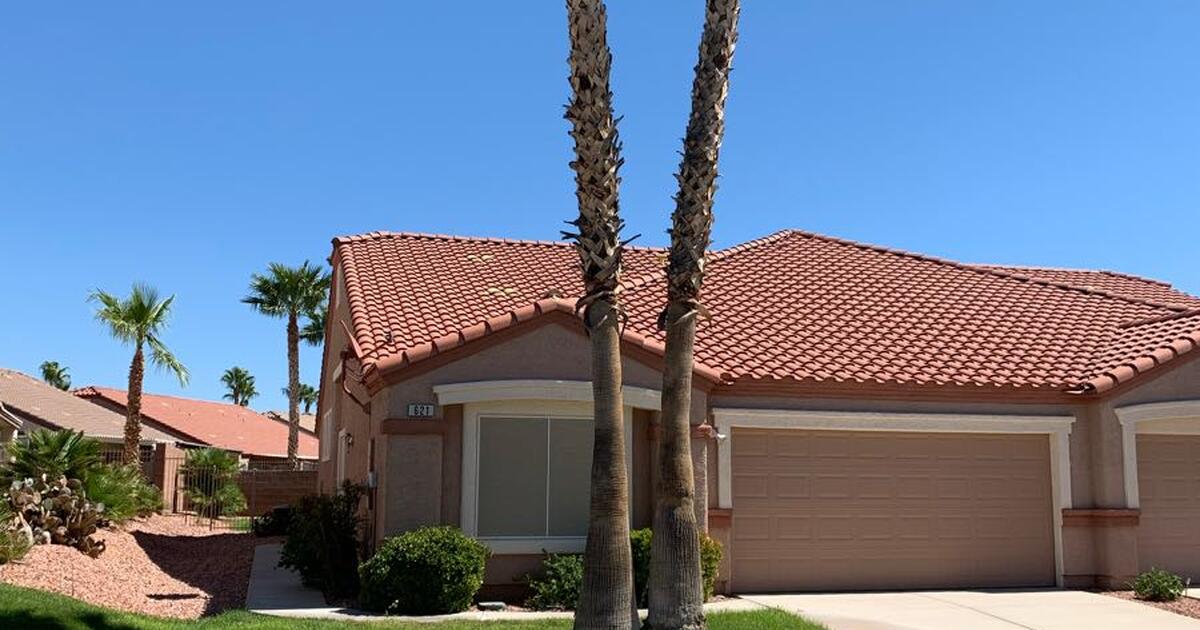 2 bed 1 den 2 bath villa in Sunset Greens.1700.00 for Free in Mesquite, NV For Sale & Free