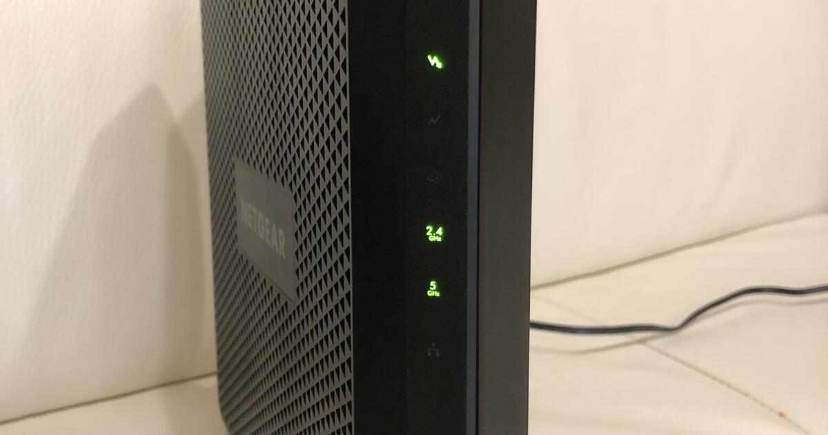 NetGear AC1900 WiFi Cable Modem Router Model C7000v2 for xFinity