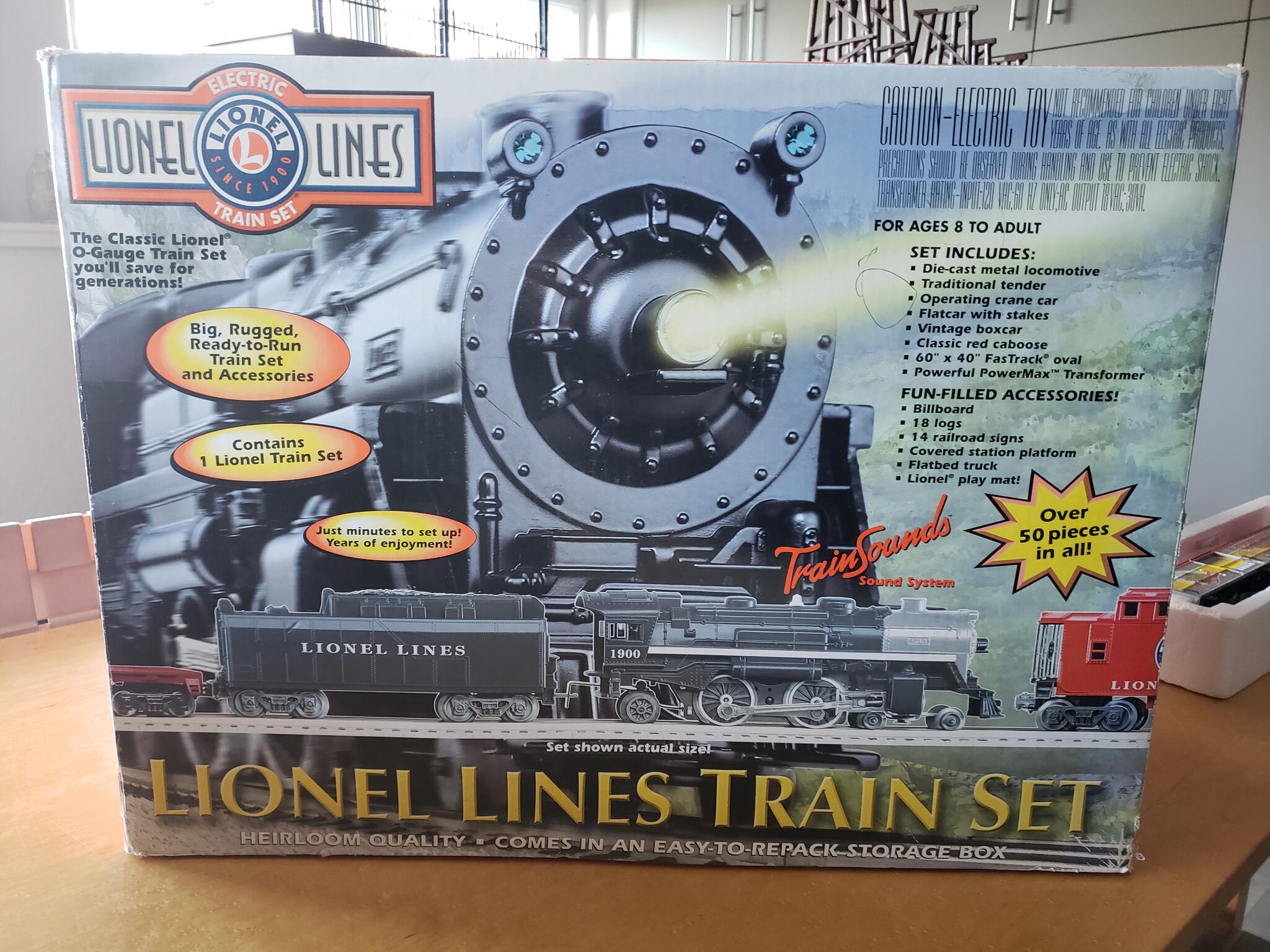 Vintage train cars around fifty high quality pieces