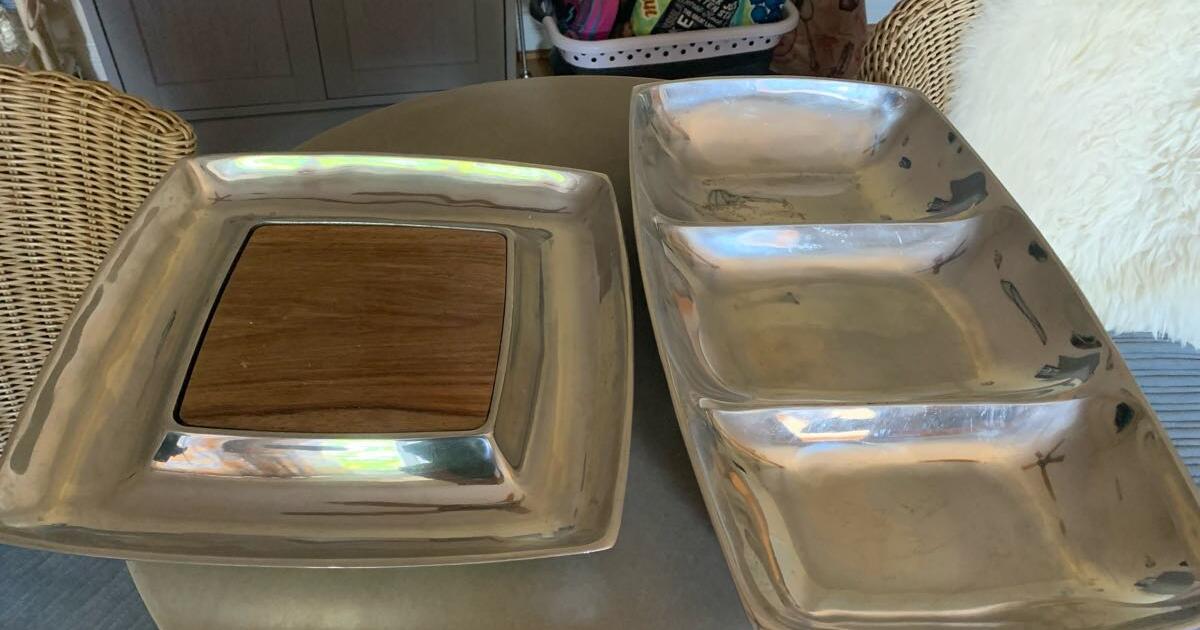 Pottery Barn Serving Platters (Free) for Free in Novi, MI Finds