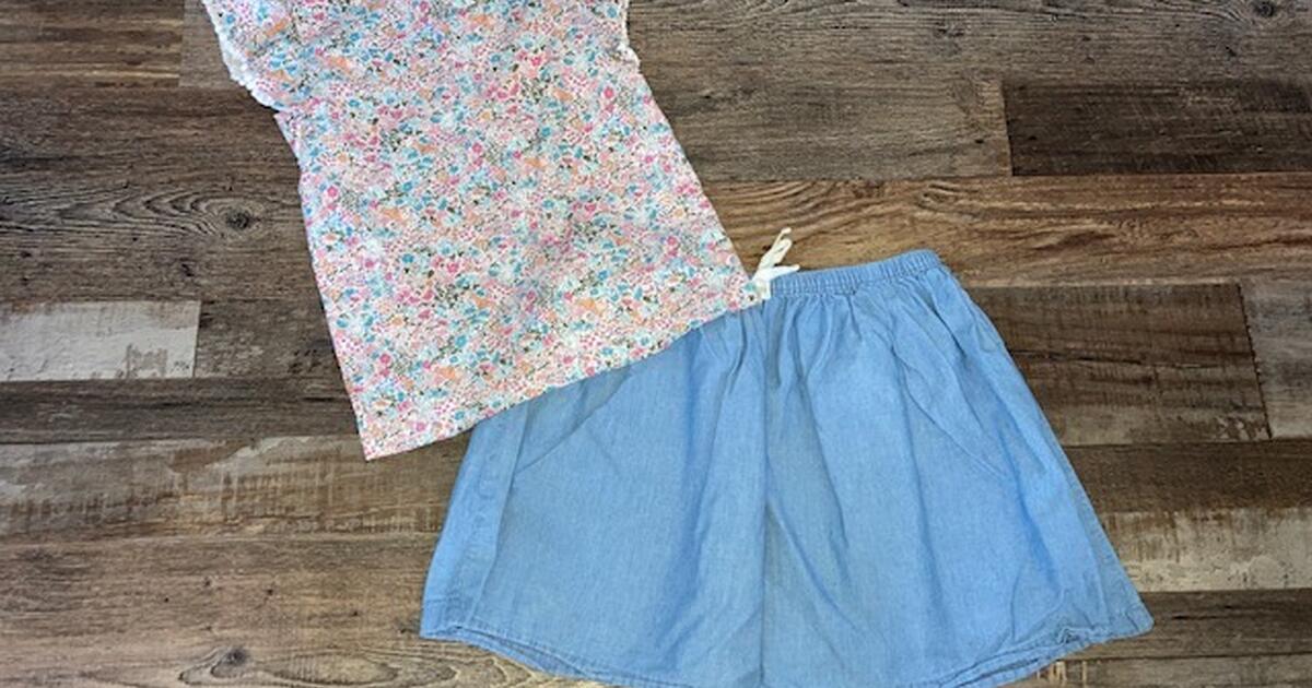 Girls size 7 outfits for 1 in Bellevue, NE For Sale & Free — Nextdoor