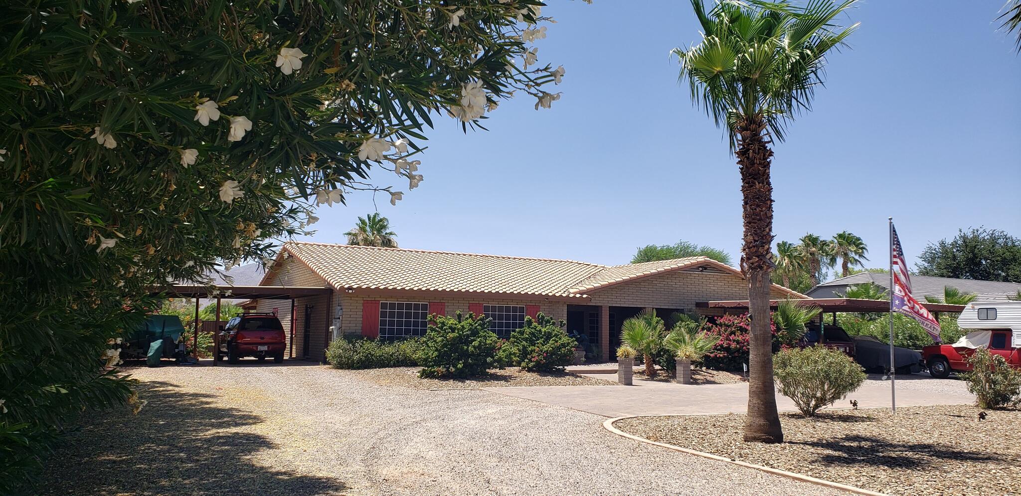 3 bedroom 2 bath apartment 4 rent. for 2900 in Waddell, AZ For Sale