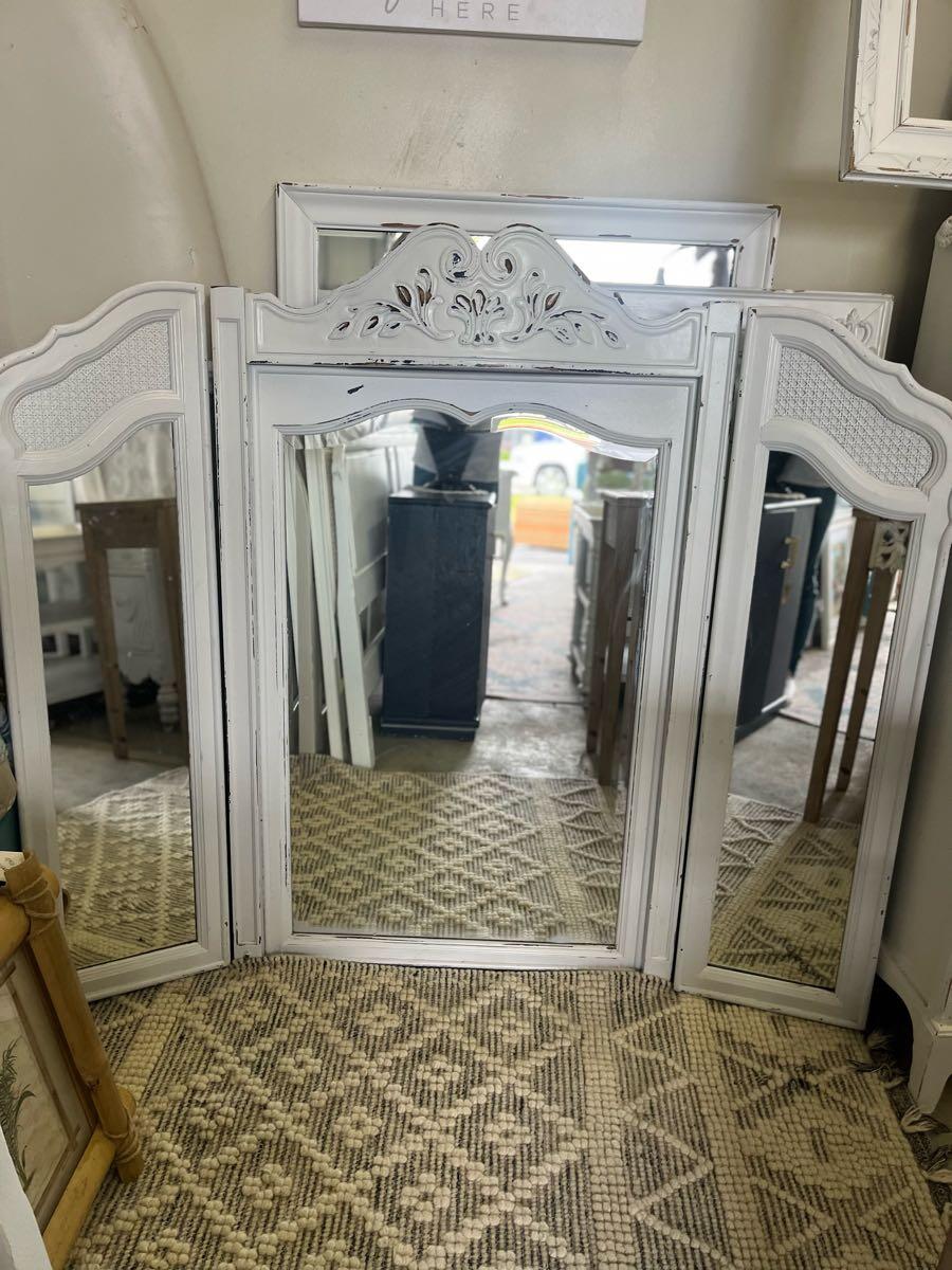 Beautiful, white set of vintage wooden and cane mirrors. for 125 in Sarasota, FL For Sale
