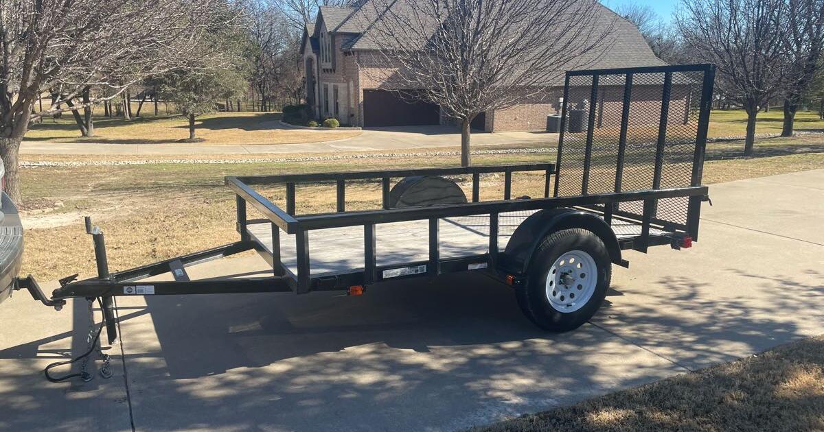 CarryOn 5.5x10 Utility Trailer for 1600 in Azle, TX For Sale & Free