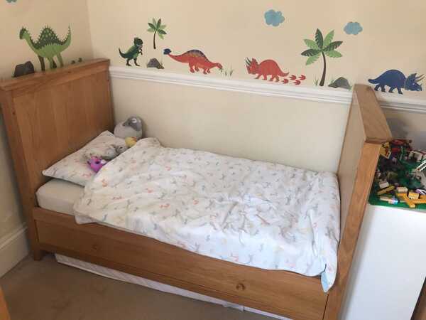 Mothercare knightsbridge cot bed hotsell