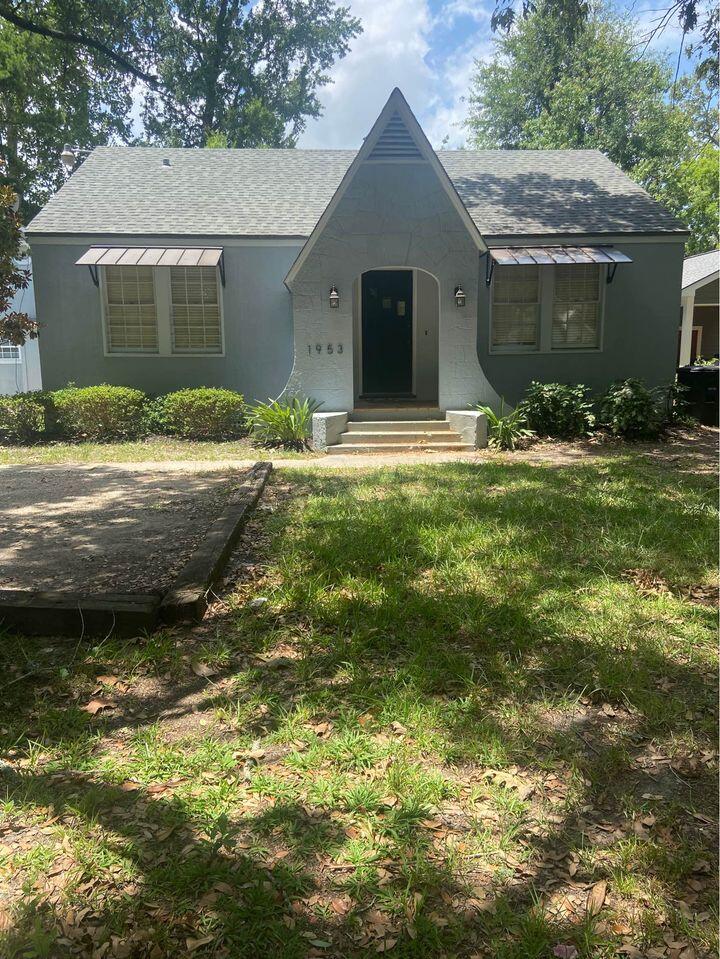 3 BR/1 BA House near LSU with yard for 1650 in Baton Rouge, LA For