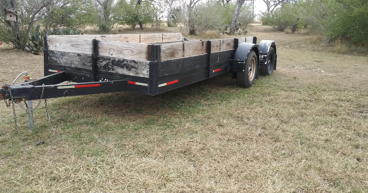 20 ft trailer for 800 in Pleasanton, TX Finds — Nextdoor