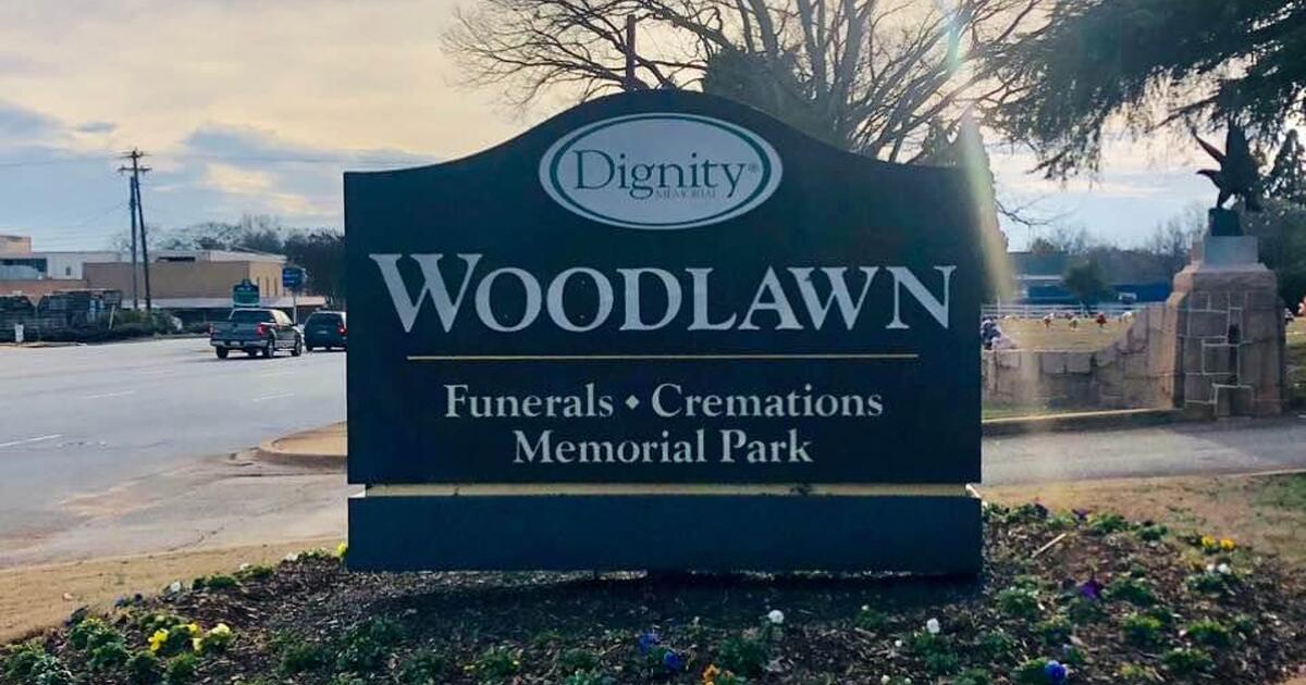 Cemetery Plot Woodlawn Memorial for 3000 in Greenville, SC For Sale