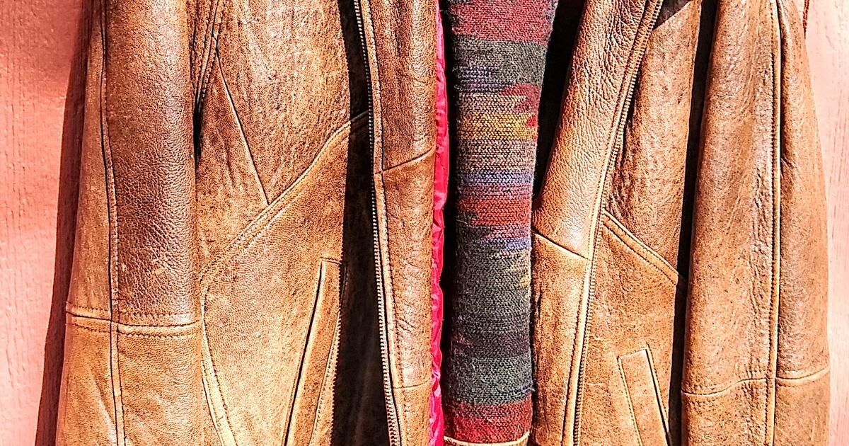 Genuine Leather Jacket, Mens, Excellent Condition Like New, M/L, Brown