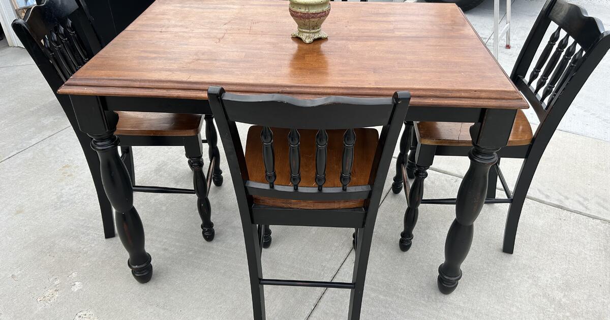 tall-kitchen-table-and-four-chairs-for-60-in-star-id-for-sale