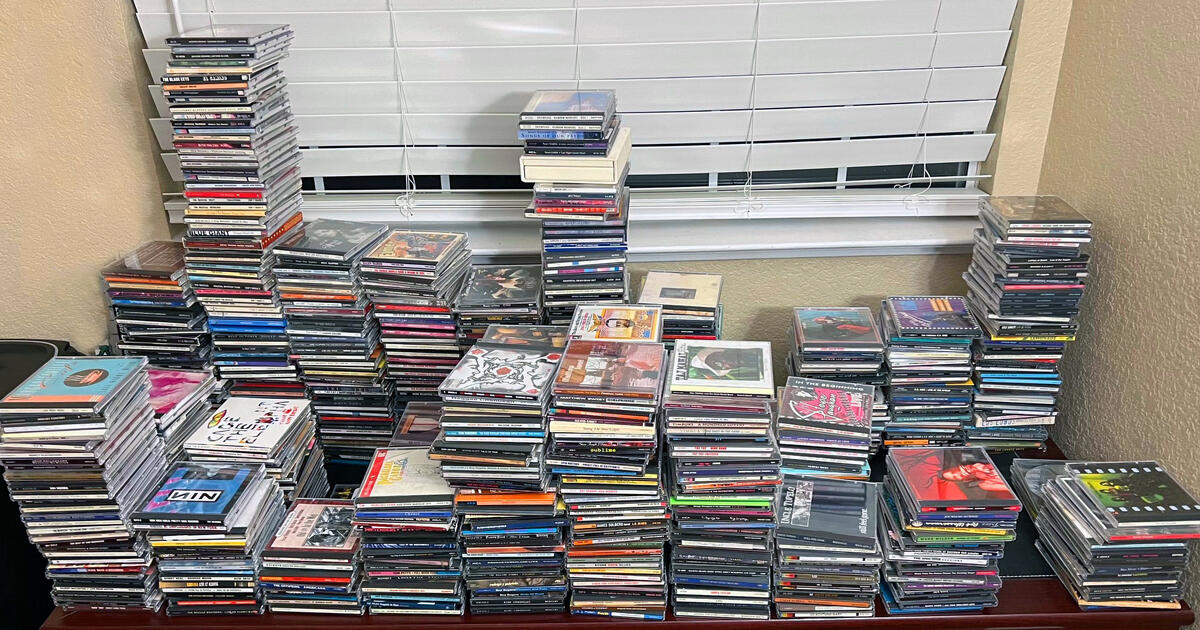 CDs, all kinds of music, see website in ad for listing of all discs for