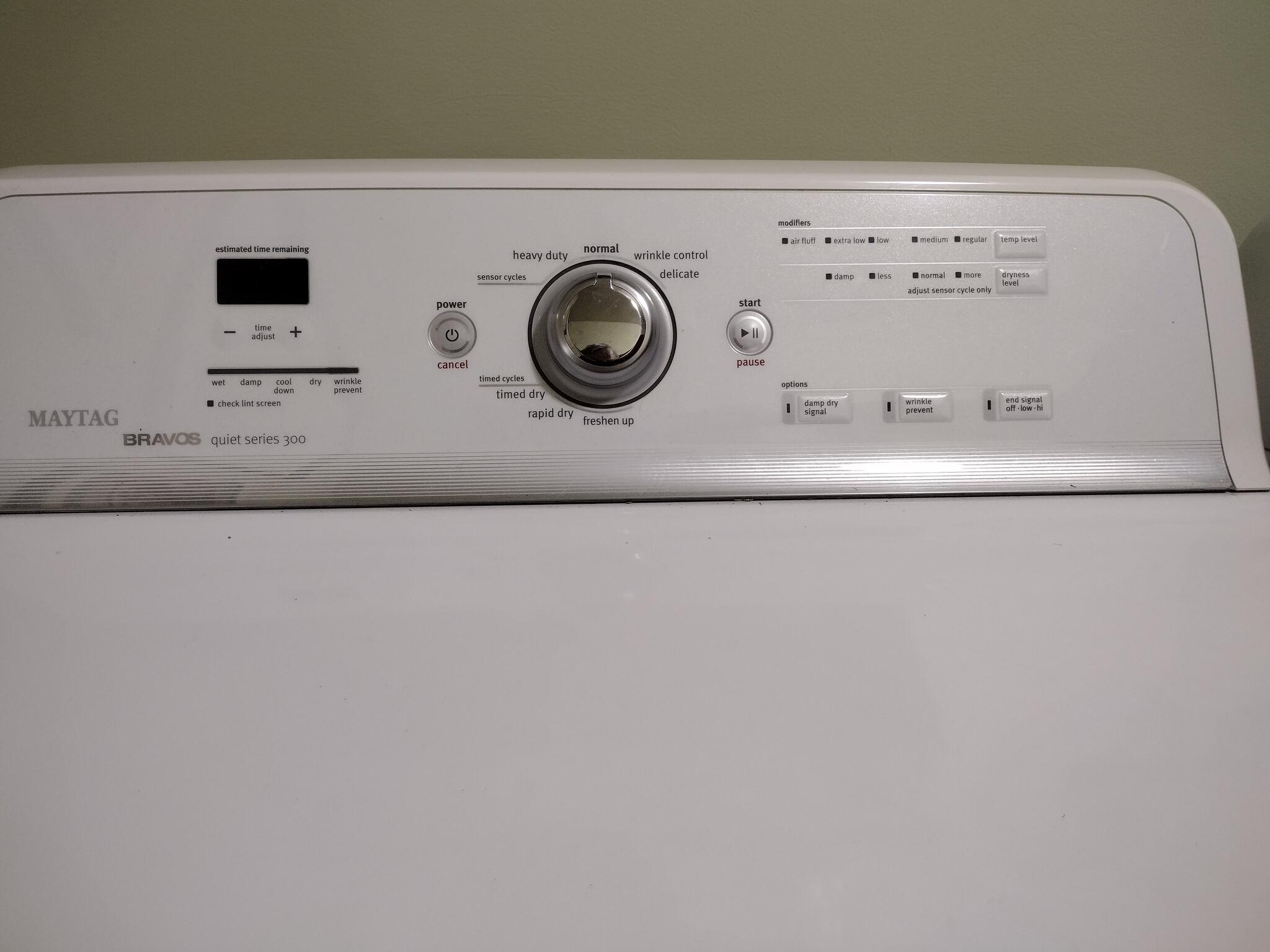 Maytag Bravos Gas Dryer for 25 in Bay City, MI For Sale & Free