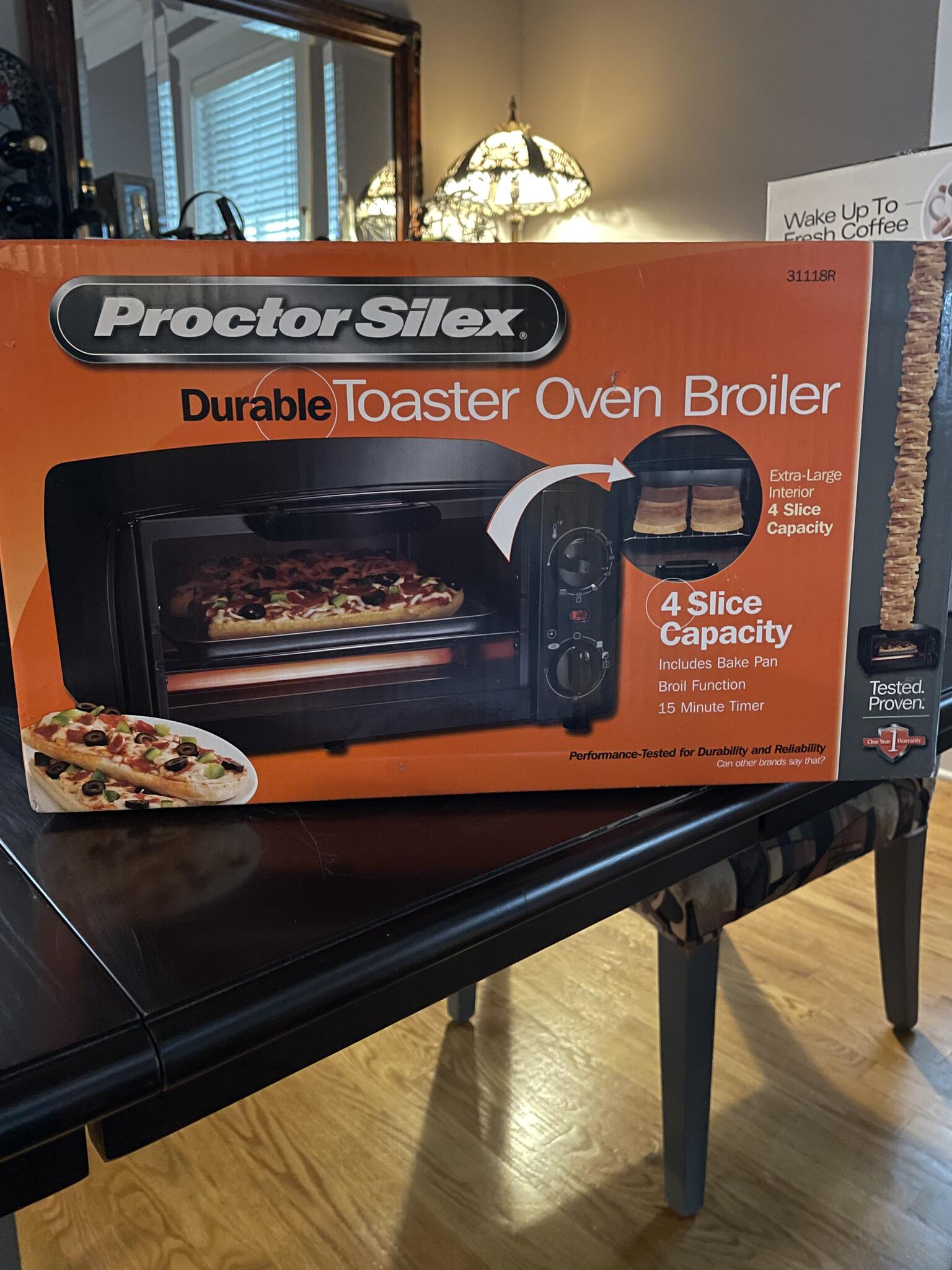 Toaster Oven Broiler - Model 31118R