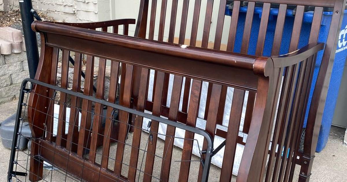 Free crib/parts for Free in Omaha, NE For Sale & Free — Nextdoor