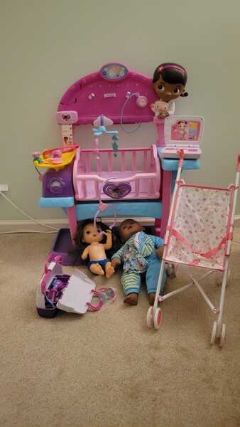 Doc top mcstuffins crib