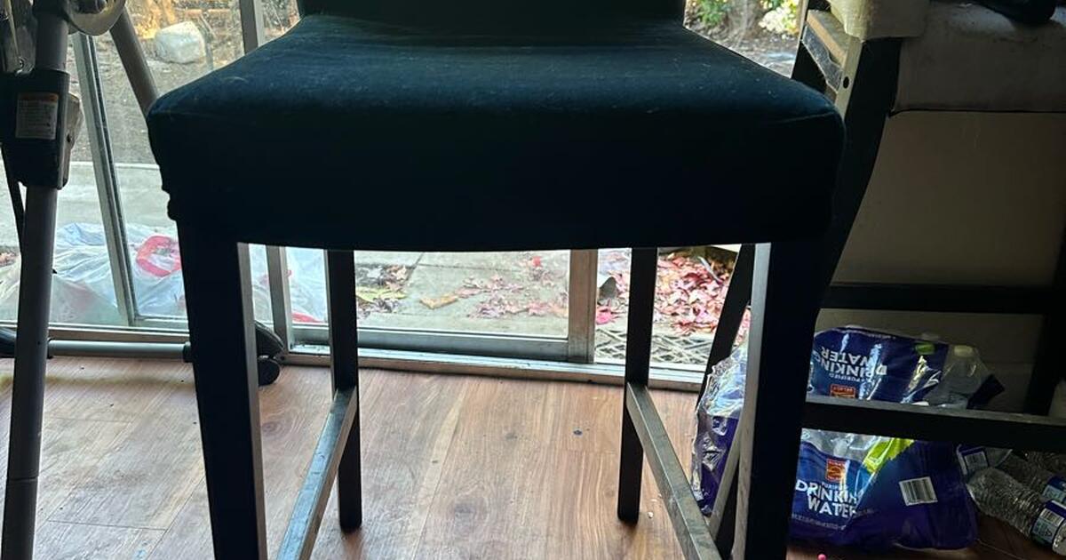 Chairs for Free in Antioch, CA For Sale & Free — Nextdoor