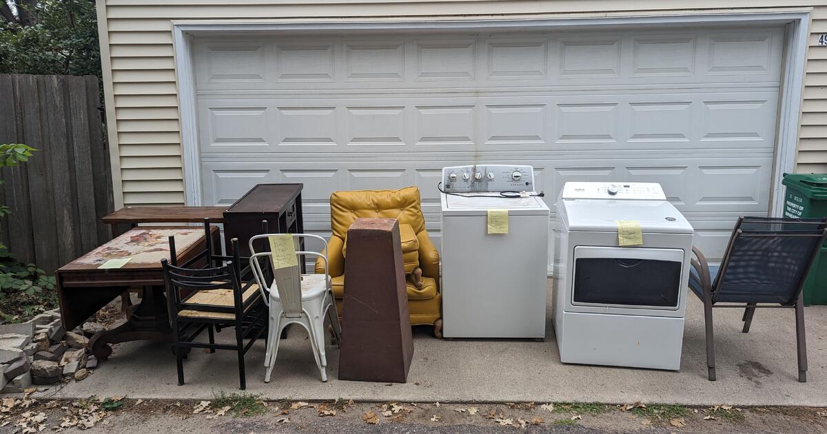 Free Furniture, Washer/Dryer Pick Up In The Alley for Free in